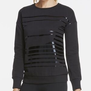 Women’s Fabletics Black Snowshoe Sweatshirt